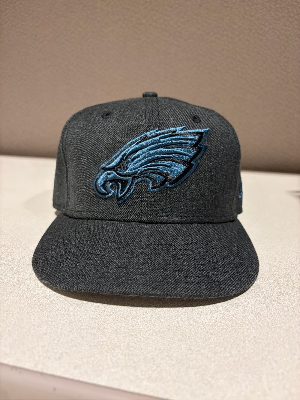 Philadelphia Eagles Fitted Hat - Size 7 1/4